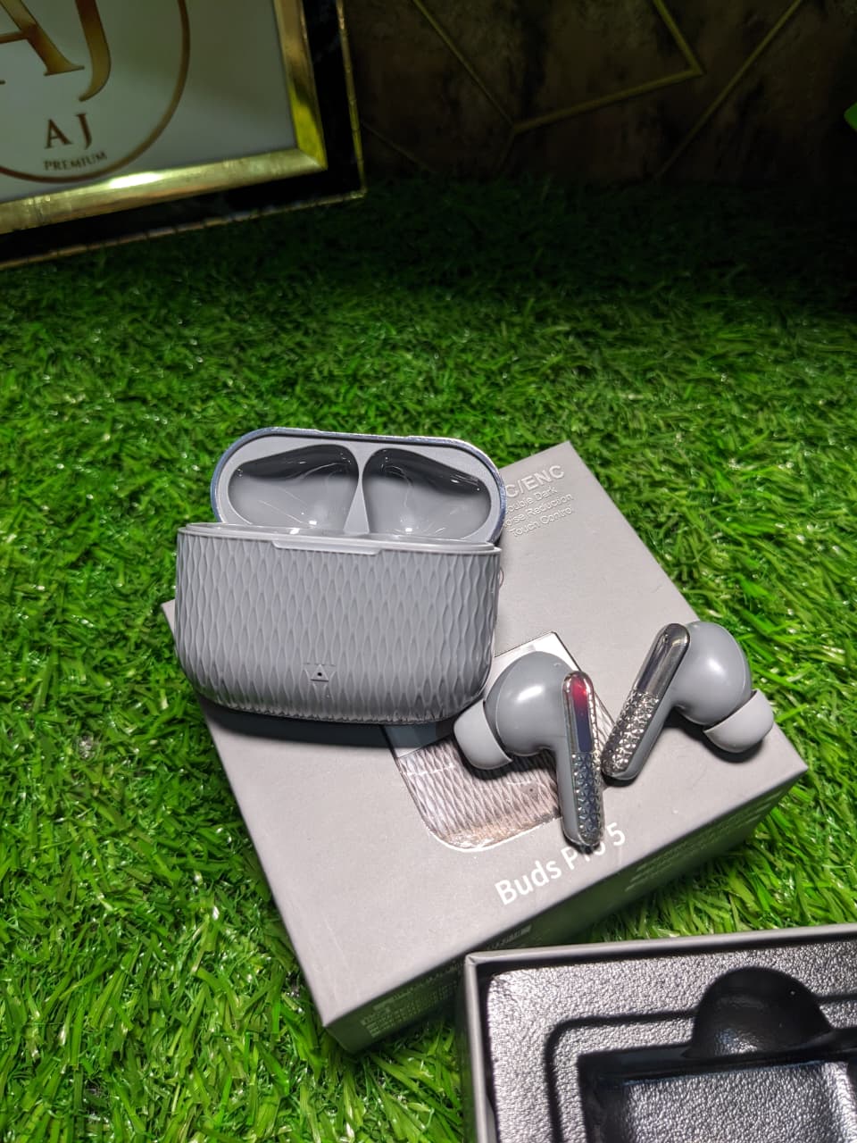 Buds pro 5